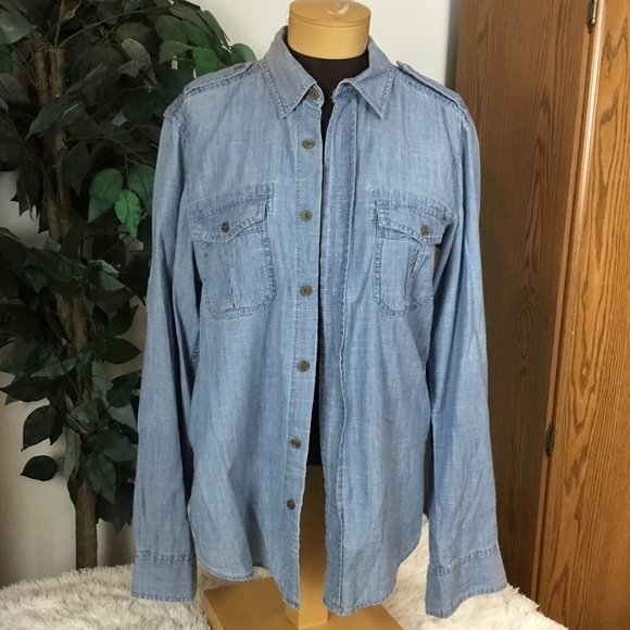 H & M L.O.G.G. Med fitted button down lightweight blue - Picture 1 of 16